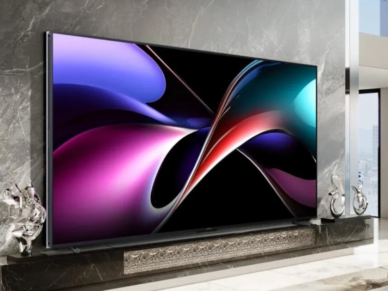 Hisense выпустила огромные телевизоры с экранами RGB-miniLED