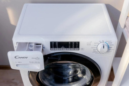 Стиральная машина узкая Candy Smart Pro CSO4 276TWMB-07, с фронтальной загрузкой, 7кг, 1200об/мин, с паром, инверторная