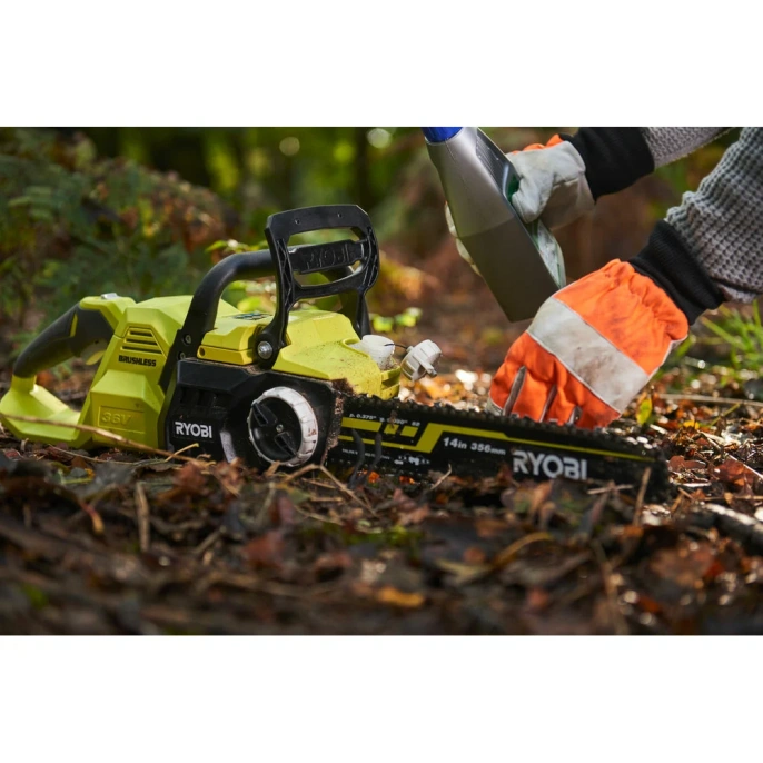 Бесщеточная цепная пила Ryobi MAX POWER RY36CSX35A-0 5133004595
