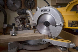 Торцовочная пила DeWalt DWS778 1850Вт 4300об/мин d 250мм