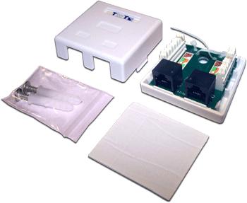 Розетка Lanmaster (TWT-SM2-4512-WH) настен. RJ45+RJ12 1 кат.5E UTP бел. (упак.:1шт)