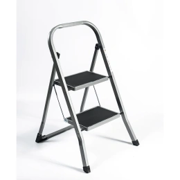 Стремянка стальная GEVA TRADE широкая 2 ступени WK6018F-2A WK6018J-2A