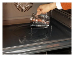 Духовой шкаф электрический Electrolux EOD5C50Z,  72л,  дверца с 2 стеклами,  черный