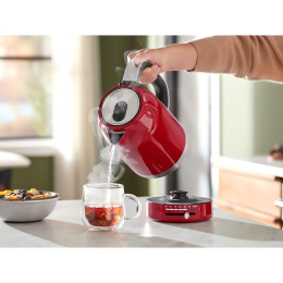 Электрочайник KitchenAid, 1.7 л. Электрочайник KitchenAid, термо-контроль, 1.7 л., красный