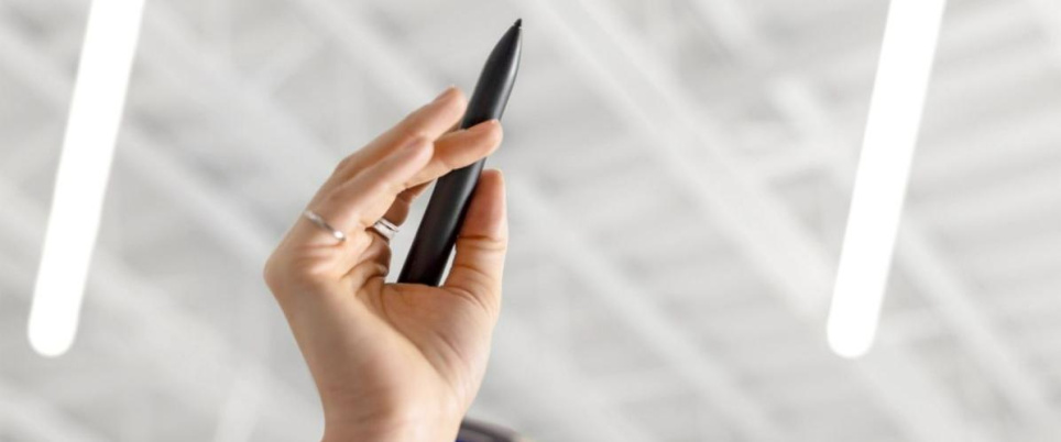 Logitech анонсировала «пространственный» стилус для Apple Vision Pro