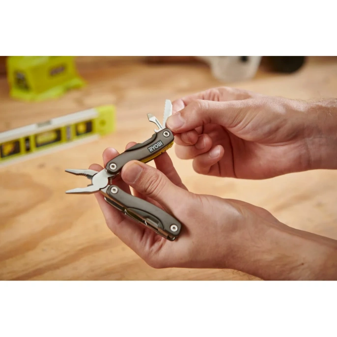 Многофункциональный инструмент Ryobi 14-в-1 RMT14 5132005329