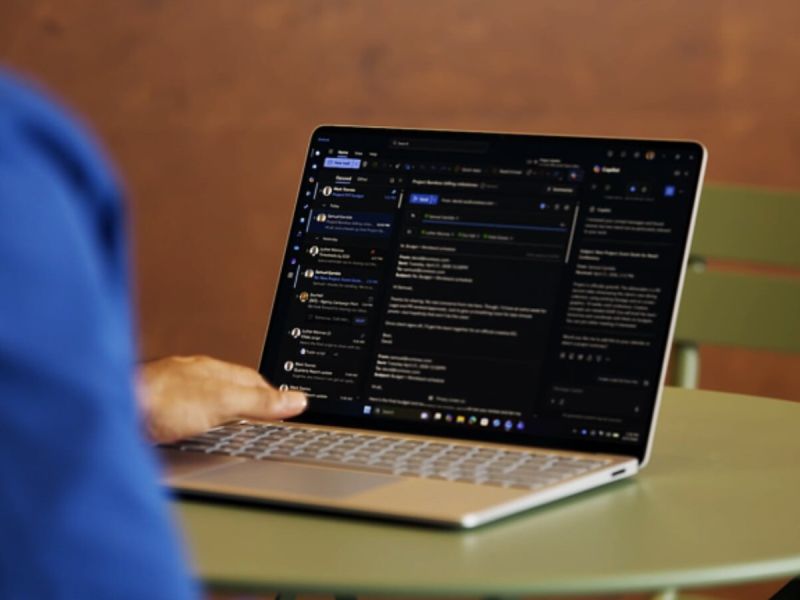 Microsoft презентовала новый планшет и ноутбук Surface с чипами Intel